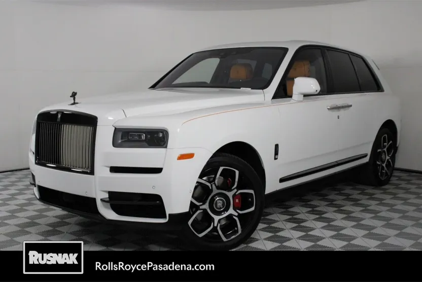 2024 Rolls Royce Cullinan Black Badge photo 1