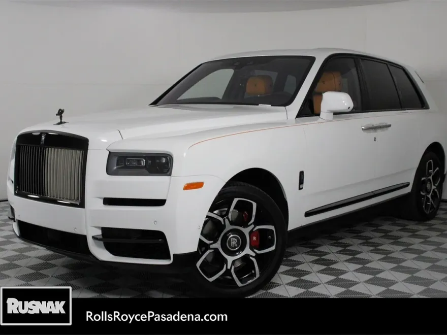 2024 Rolls Royce Cullinan Black Badge photo 1