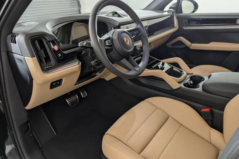 2026 Porsche Cayenne E-Hybrid S photo 1