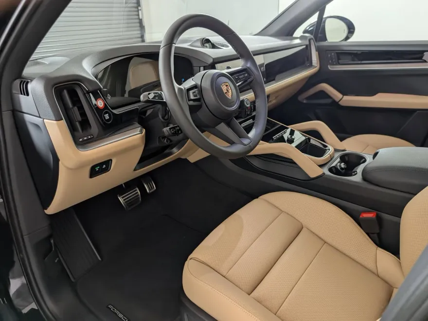 2026 Porsche Cayenne E-Hybrid S photo 1