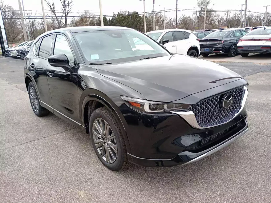 2025 Mazda CX-5 Signature photo 1