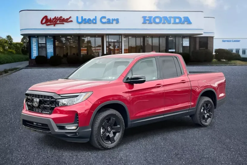 2025 Honda Ridgeline Black Edition photo 1