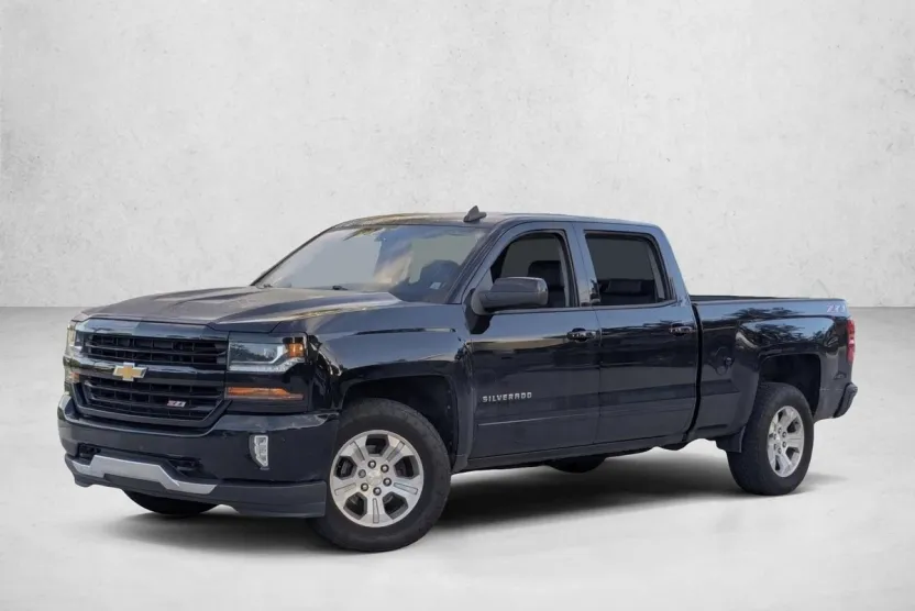 2018 Chevrolet Silverado 1500 LT Z71 photo 1