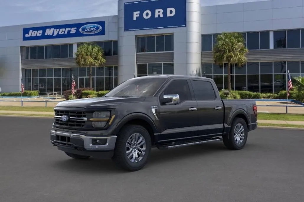 2025 Ford F-150 XLT photo 1