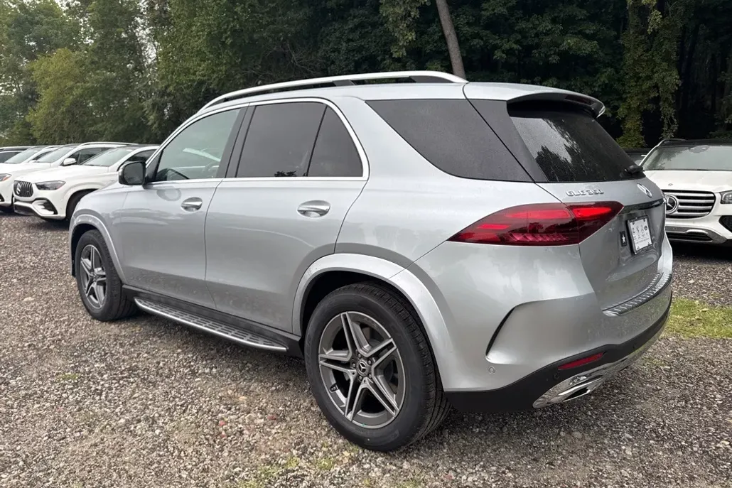 2026 Mercedes Benz GLE 350 4MATIC photo 1