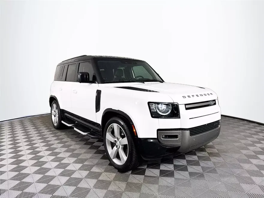 2023 Land Rover Defender 110 X-Dynamic SE photo 1