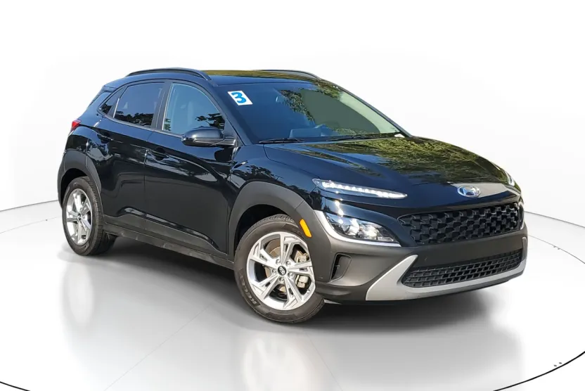 2023 Hyundai Kona SEL photo 1