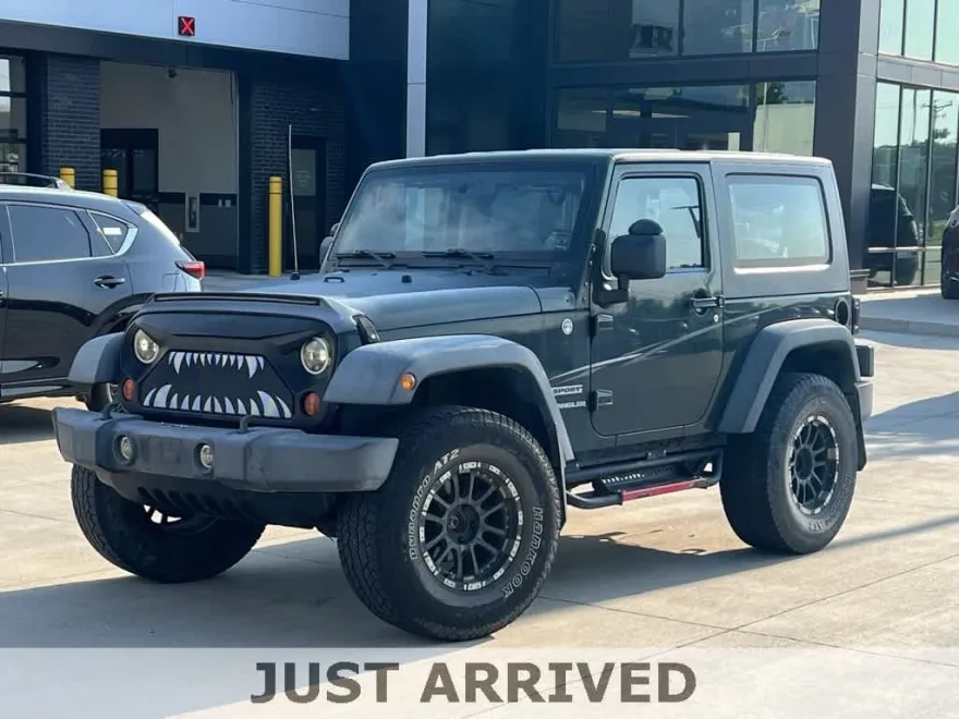 2010 Jeep Wrangler Sport photo 1