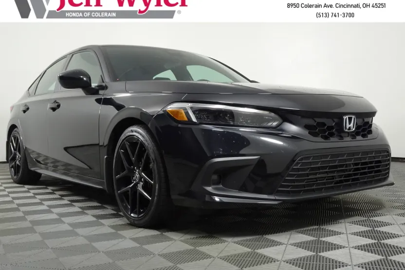 2023 Honda Civic Hatchback Sport photo 1
