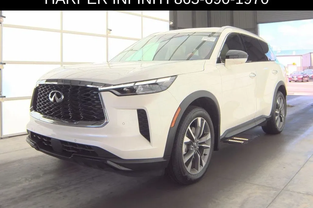 2024 Infiniti QX60 Luxe photo 1