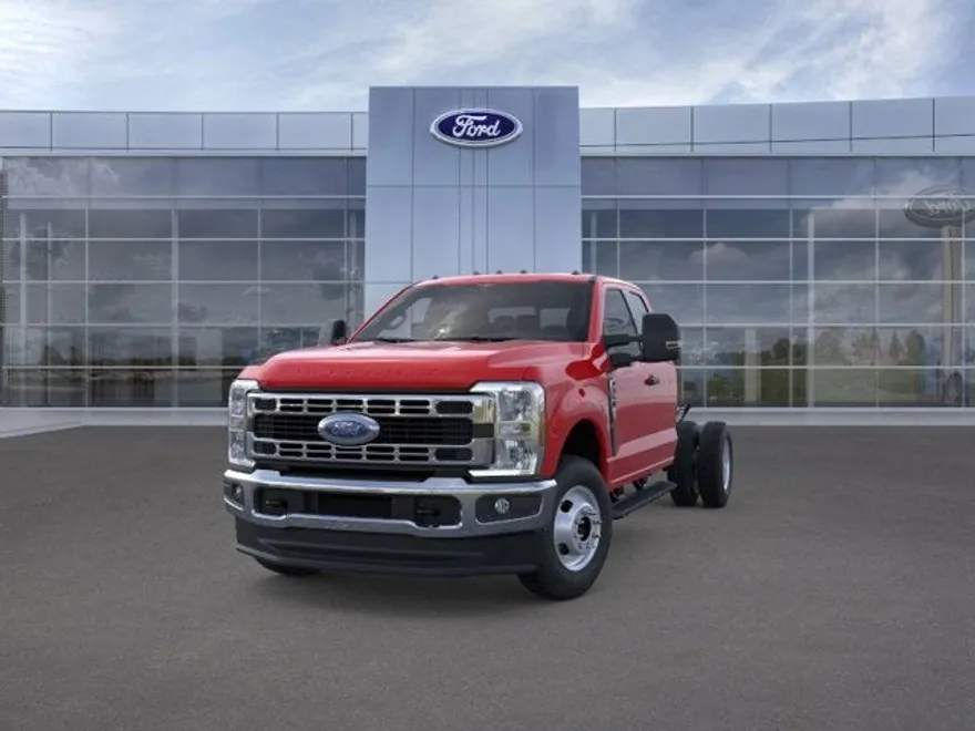 2026 Ford F-350 XL photo 1