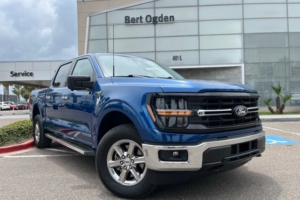2024 Ford F-150 XLT photo 1