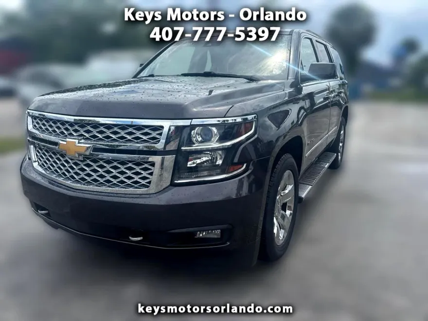2017 Chevrolet Tahoe LT photo 1
