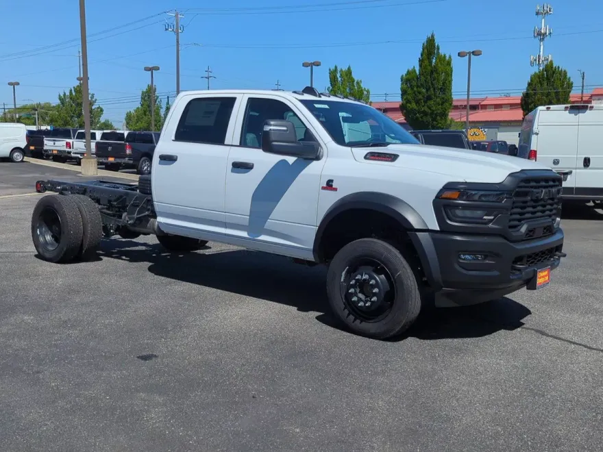 2025 Ram 4500 Tradesman photo 1