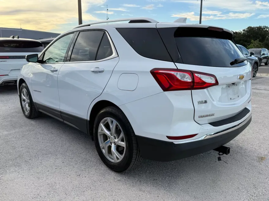 2019 Chevrolet Equinox Premier photo 1