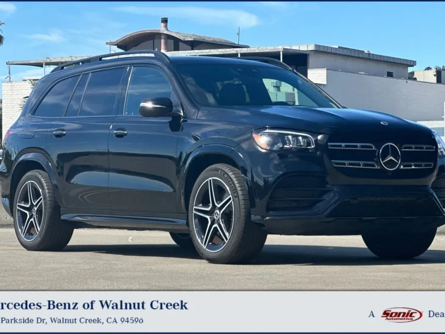 2023 Mercedes Benz GLS 450 4MATIC photo 1