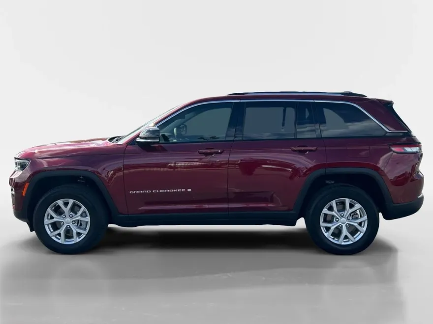 2024 Jeep Grand Cherokee Limited photo 1