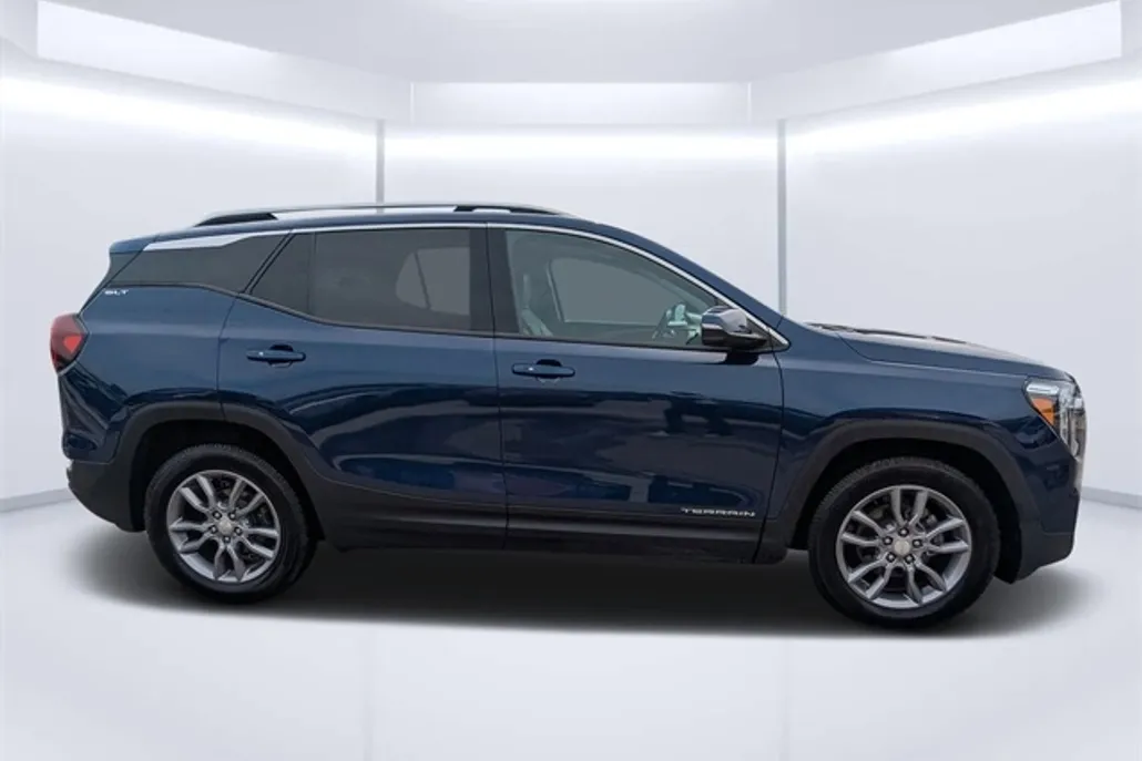 2022 Gmc Terrain SLT photo 1