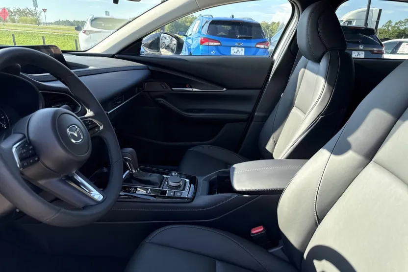 2025 Mazda CX-30 2.5 Select Sport photo 1