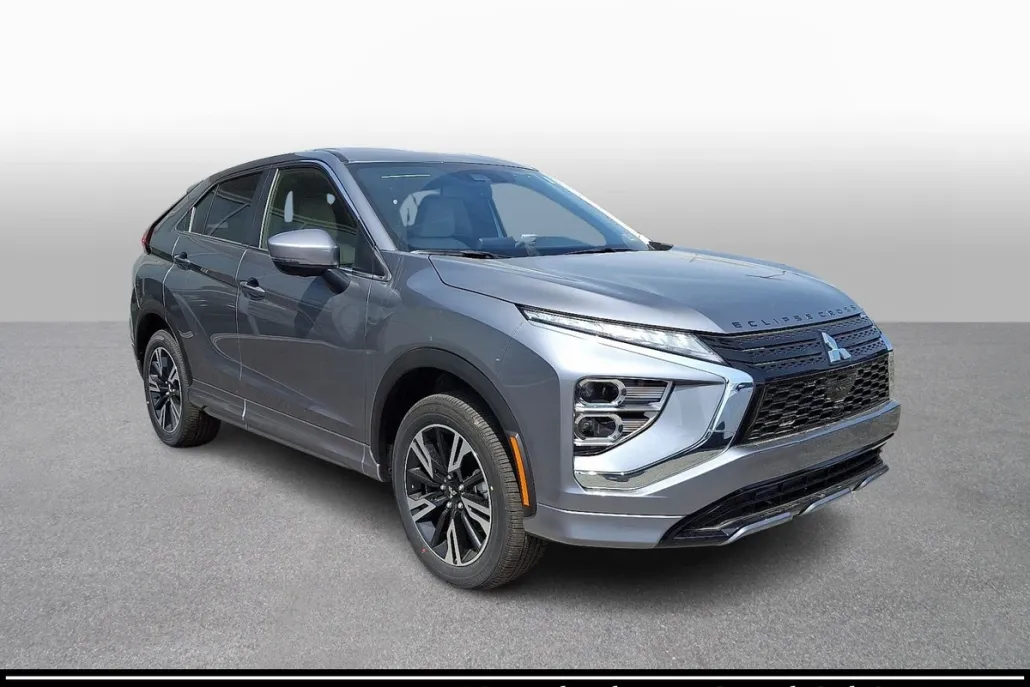 2025 Mitsubishi Eclipse Cross SEL photo 1