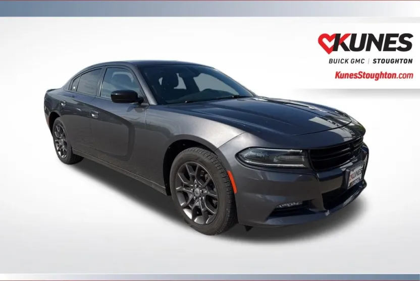 2018 Dodge Charger GT photo 1