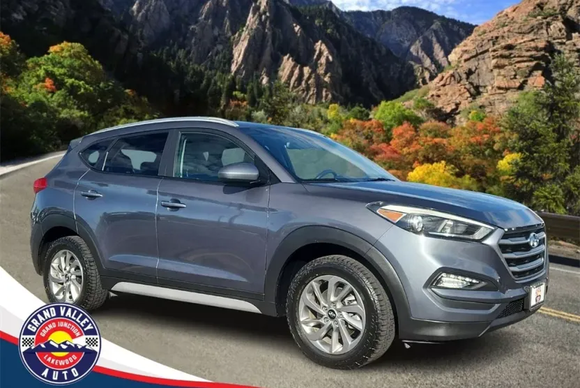 2018 Hyundai Tucson SEL photo 1