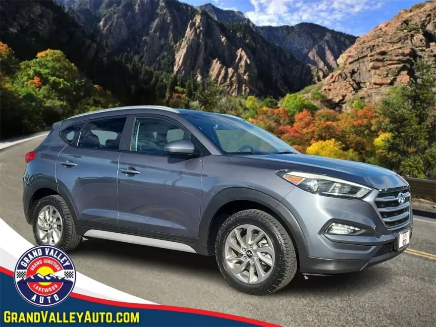2018 Hyundai Tucson SEL photo 1