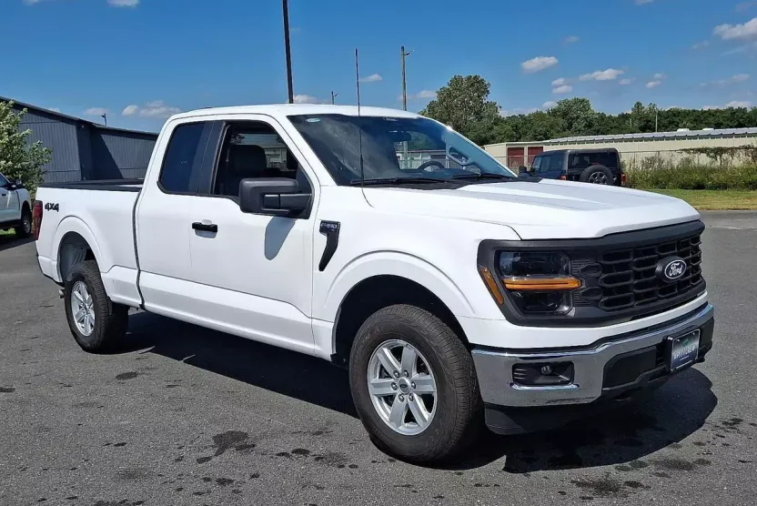 2025 Ford F-150 XL photo 1