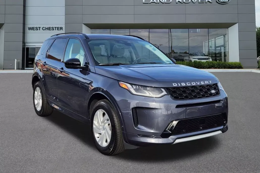 2024 Land Rover Discovery Sport S photo 1