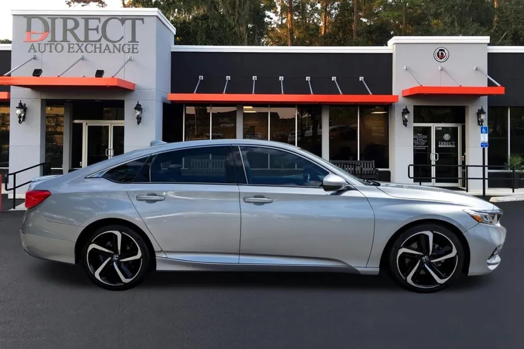 2019 Honda Accord Sport photo 1