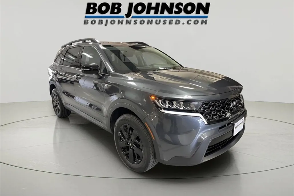 2022 Kia Sorento S photo 1