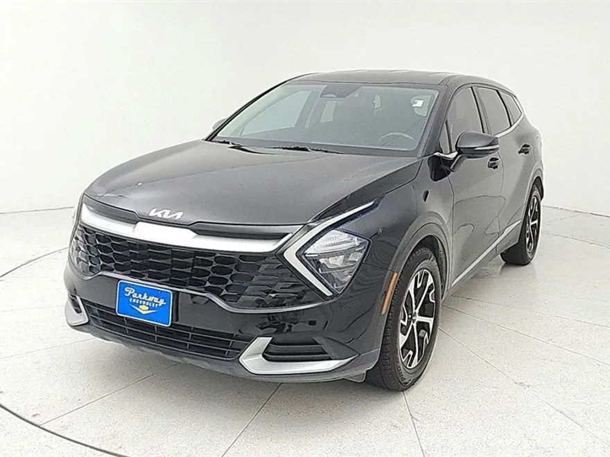 2023 Kia Sportage EX photo 1