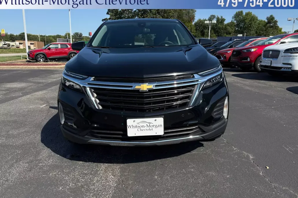 2024 Chevrolet Equinox LT photo 1