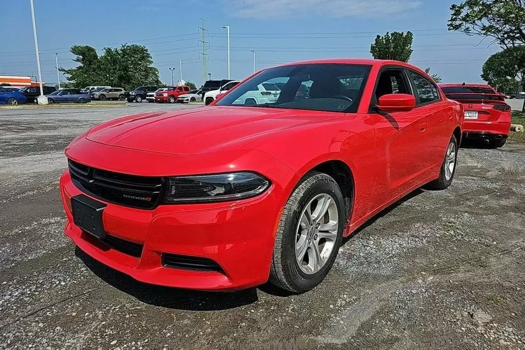 2022 Dodge Charger SXT photo 1
