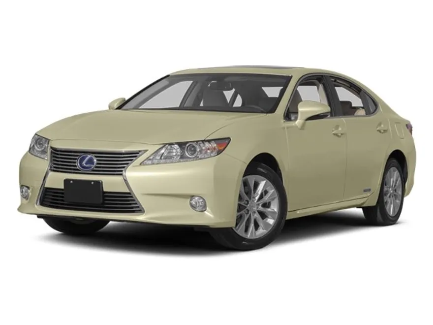 2013 Lexus ES 300h photo 1
