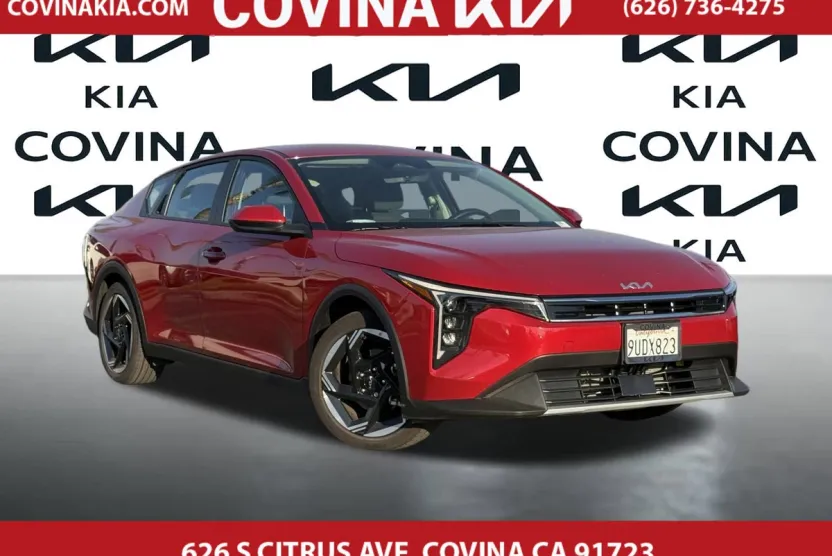 2025 Kia K4 EX photo 1