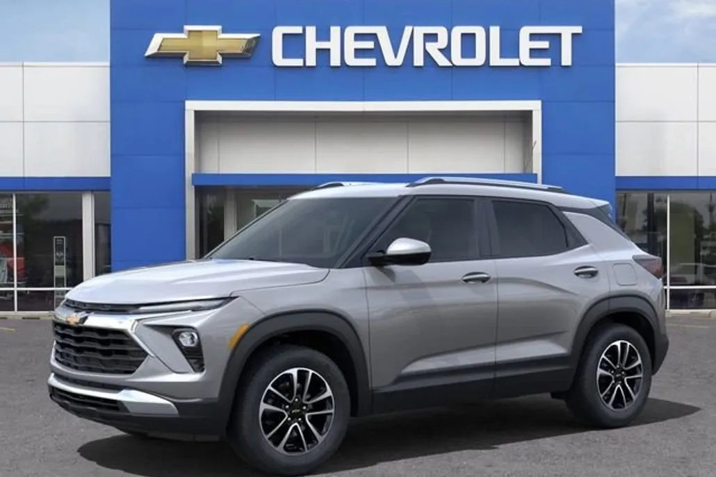 2025 Chevrolet Trailblazer LT photo 1