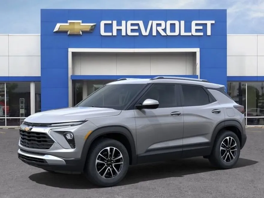 2025 Chevrolet Trailblazer LT photo 1
