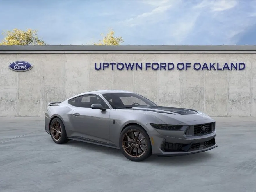 2025 Ford Mustang Dark Horse Deluxe photo 1