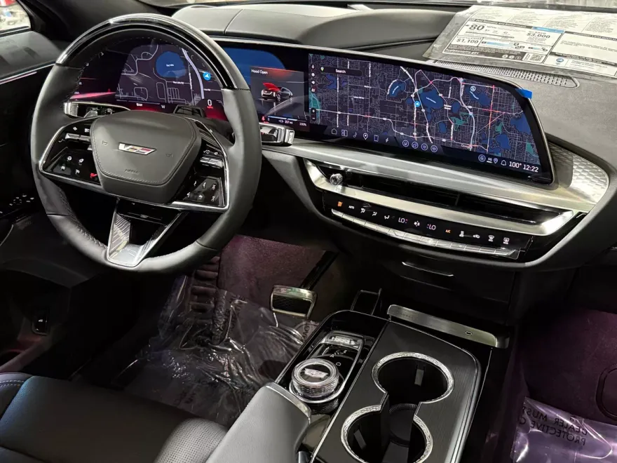 2026 Cadillac Lyriq photo 1