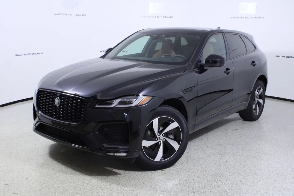2026 Jaguar F-PACE P250 R-Dynamic S photo 1