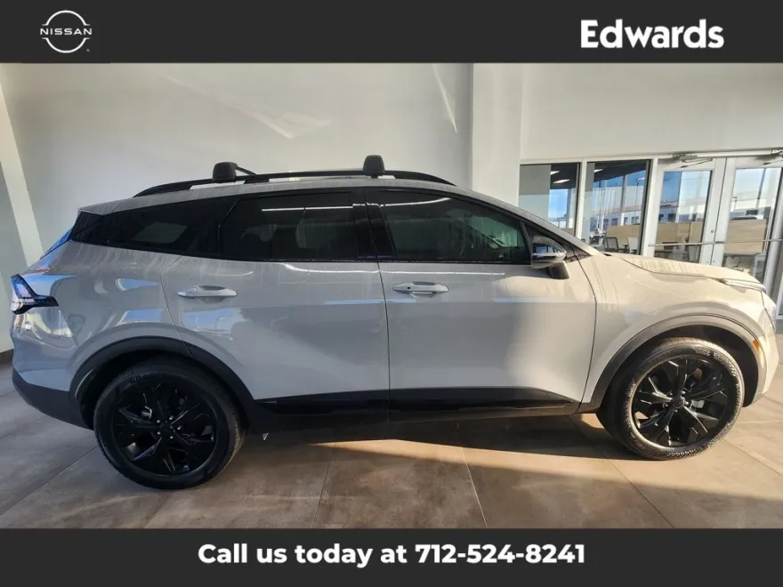 2025 Kia Sportage X-Line photo 1