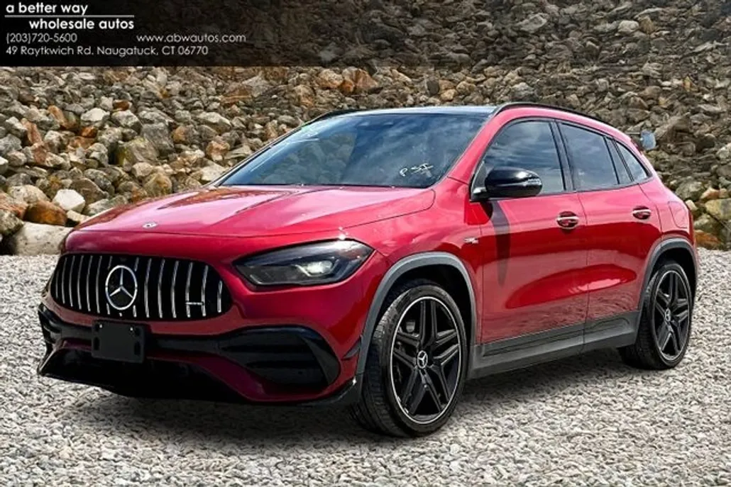 2022 Mercedes Benz GLA AMG 35 photo 1