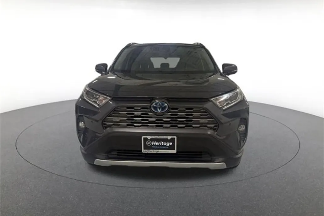 2019 Toyota RAV4 Hybrid Limited photo 1