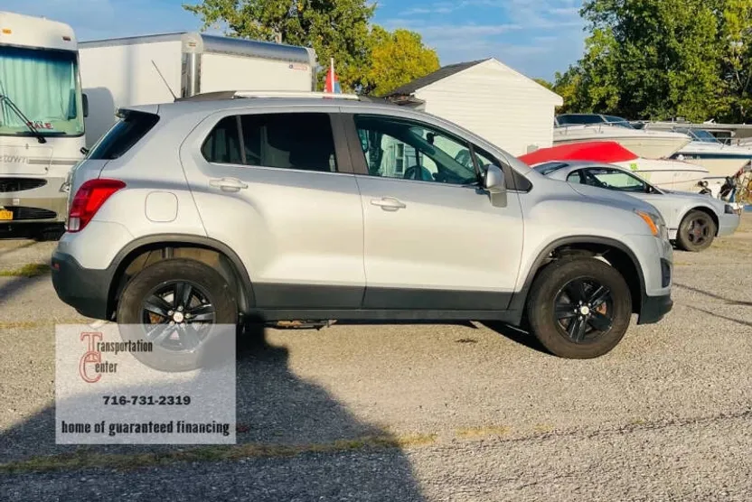 2016 Chevrolet Trax LT photo 1