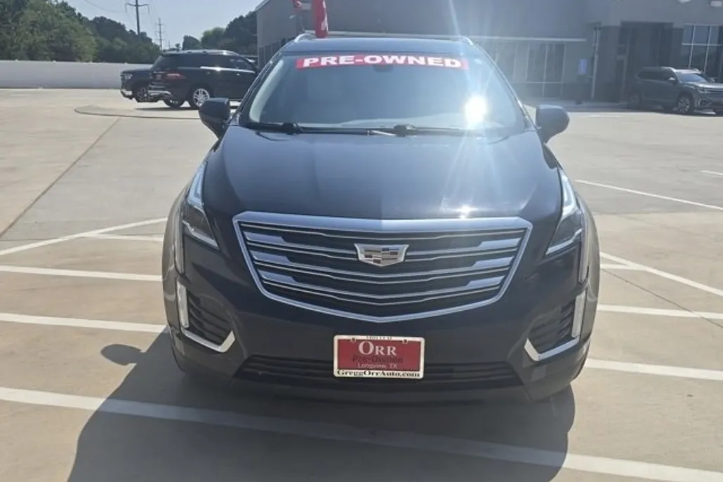 2017 Cadillac XT5 Premium Luxury photo 1