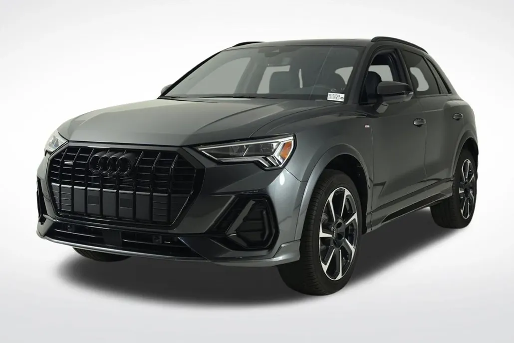 2025 Audi Q3 45 TFSI S line Premium Plus photo 1