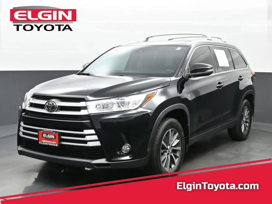 2019 Toyota Highlander XLE photo 1