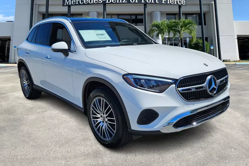 2026 Mercedes Benz GLC 300 photo 1