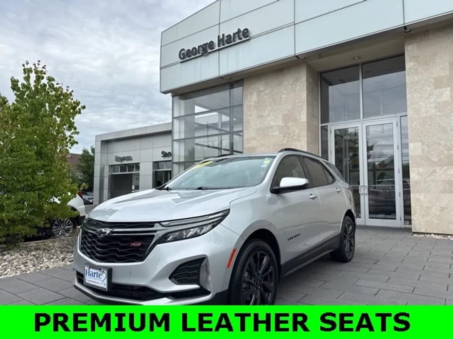 2022 Chevrolet Equinox RS photo 1